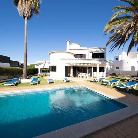Villa Bento Patroves